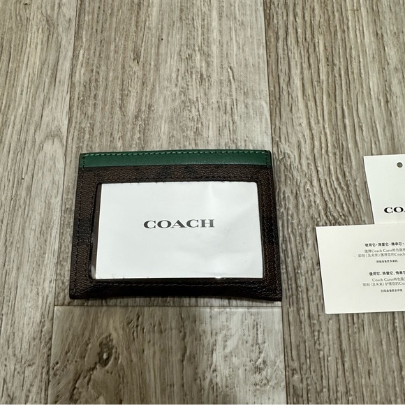 Coach Slim ID Card Case in Signature Canvas - Picture 4 of 4